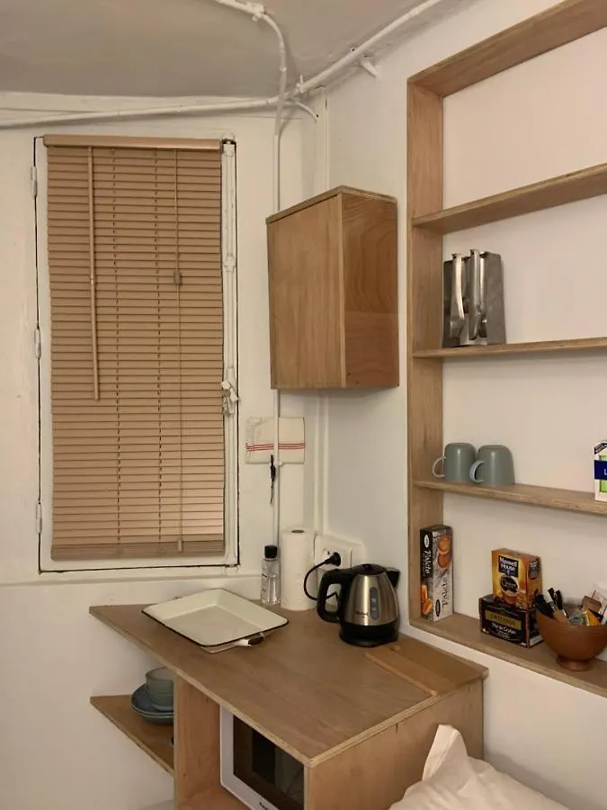 Maison Boinod Paris Homestay